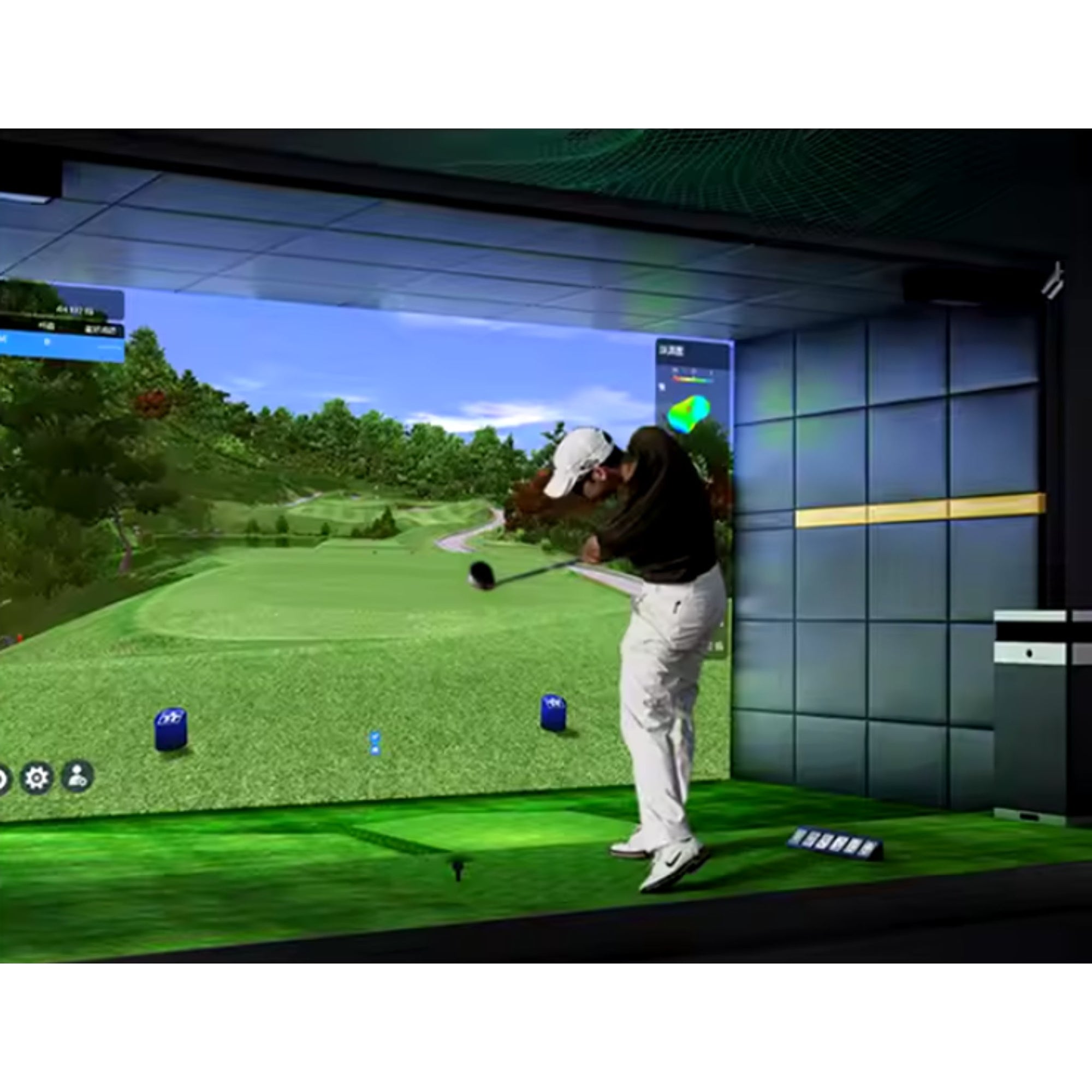 ApexDrive ProGolf 4K Simulator - Home Playroom